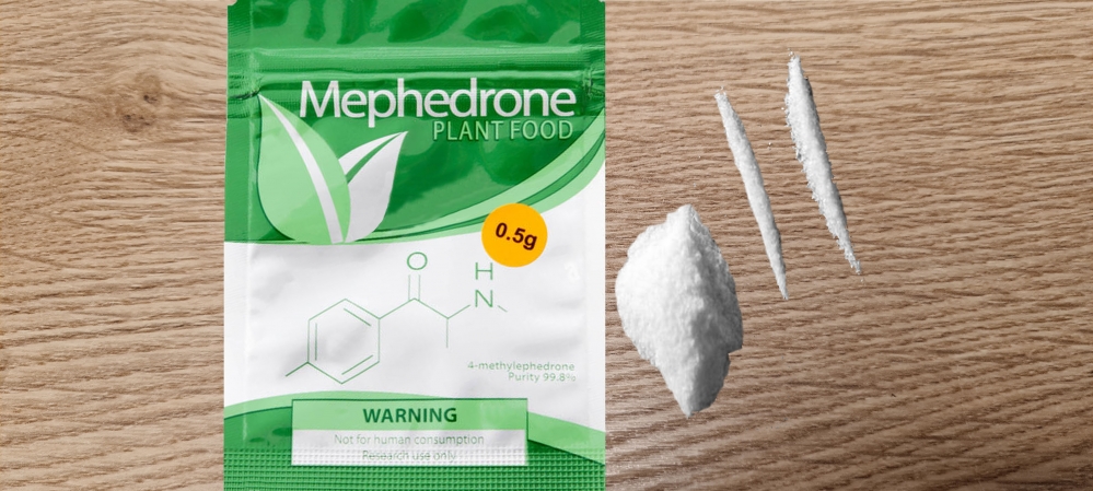 How People Buy Mephedrone ?In this article you can learn about the safest and best method of buying mephedrone.